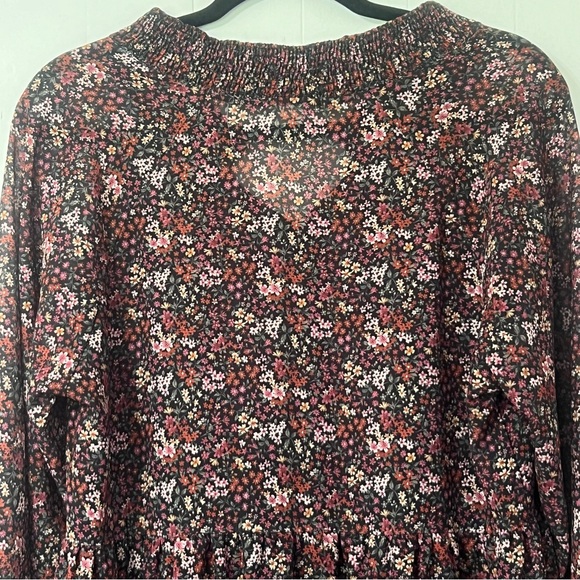 American Eagle Dark Ditzy Floral Tiered Boho Grunge Babydoll Mini Dress Size M - Picture 12 of 13